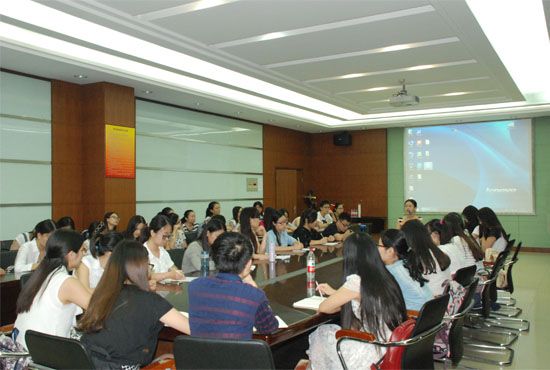 银河第九届研究生会成立大会顺利召开