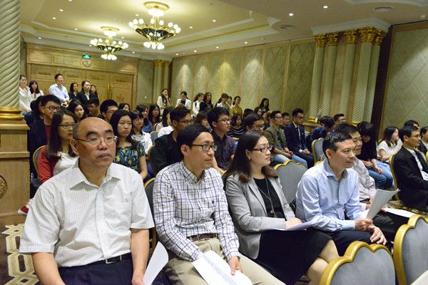 银河举办2016届国际班奖学金颁奖暨学位授予典礼