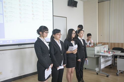 银河2015年大学生创新创业训练计划立项答辩会顺利举办