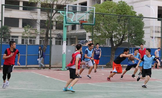 银河研一研二篮球对抗赛成功举办