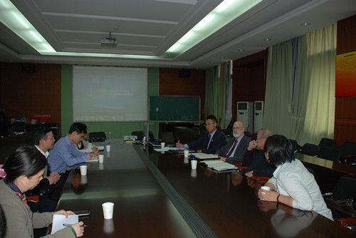 加拿大劳伦森大学代表到访银河